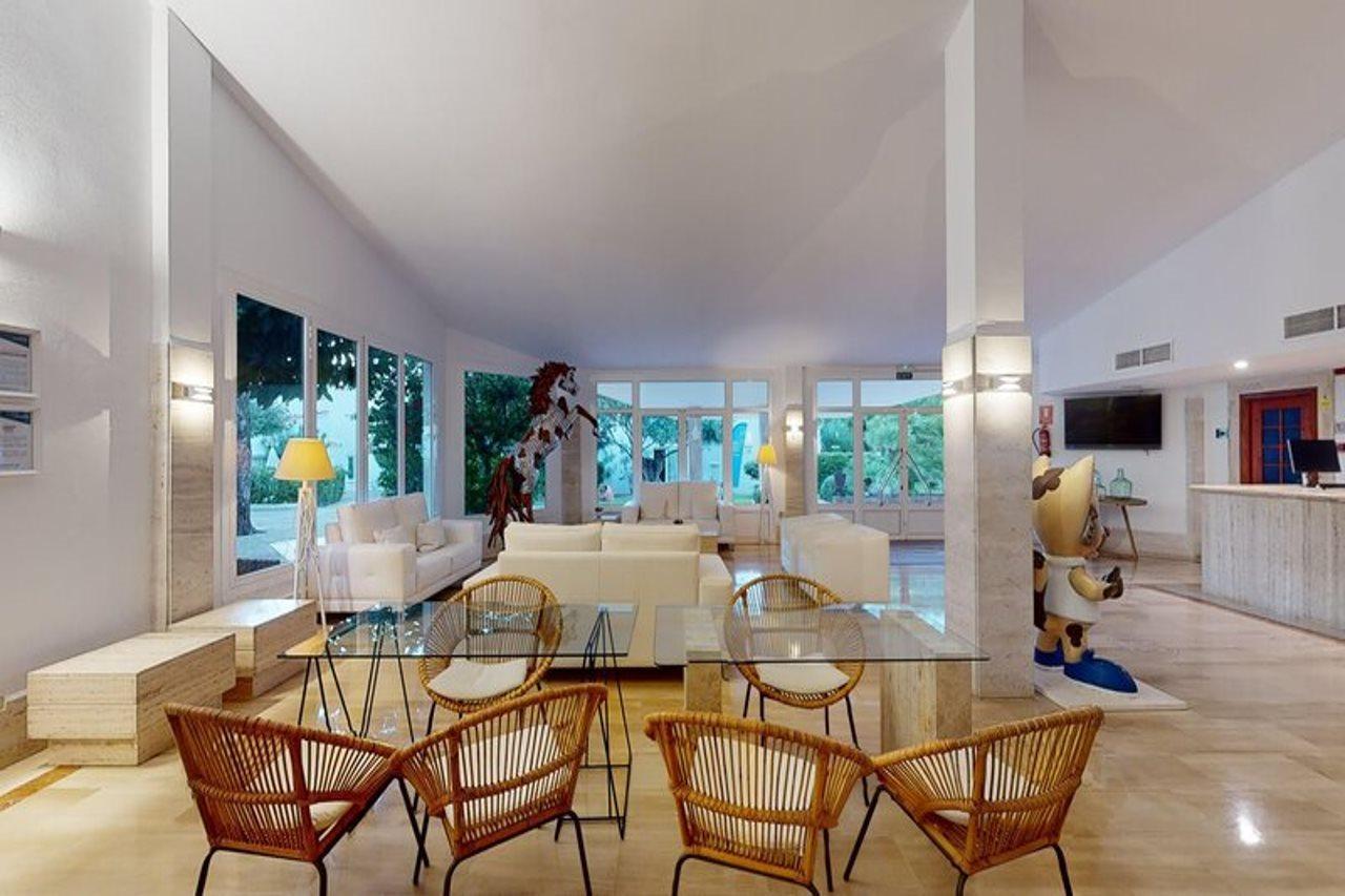 Marinda Garden Aparthotel Cala'N Bosch  Extérieur photo
