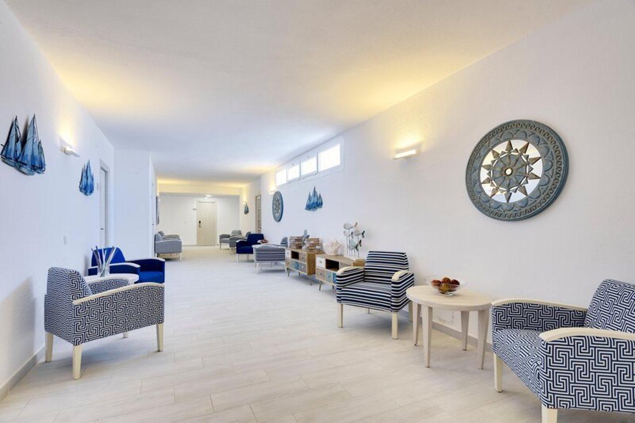 Marinda Garden Aparthotel Cala'N Bosch  Extérieur photo