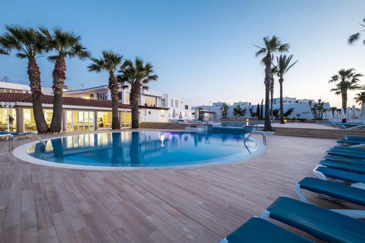 Marinda Garden Aparthotel Cala'N Bosch  Extérieur photo