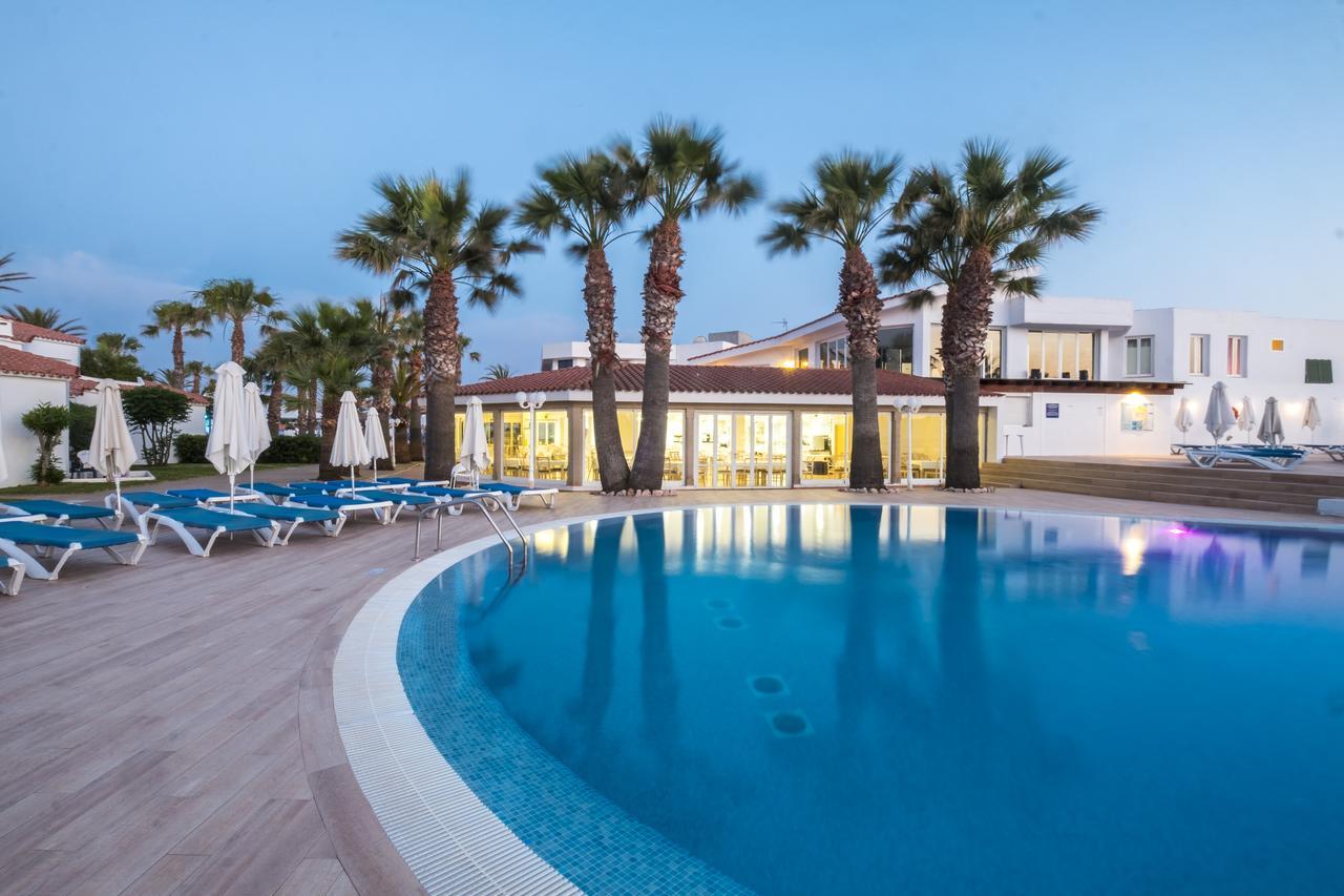 Marinda Garden Aparthotel Cala'N Bosch  Extérieur photo